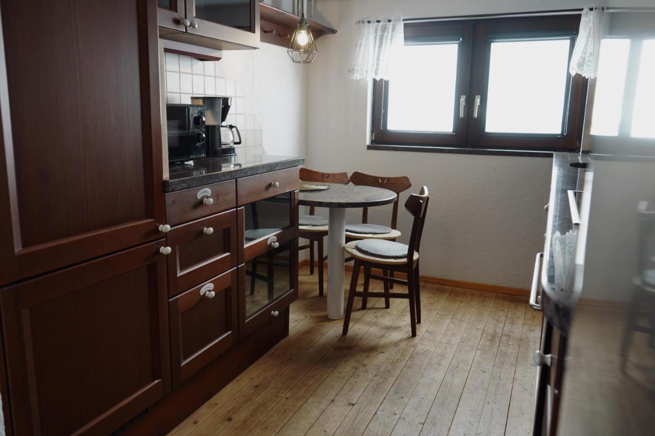 Unique: Geraeumig - Bhf-Nah - Parkplatz - Netflix Apartment Bremen Exterior photo