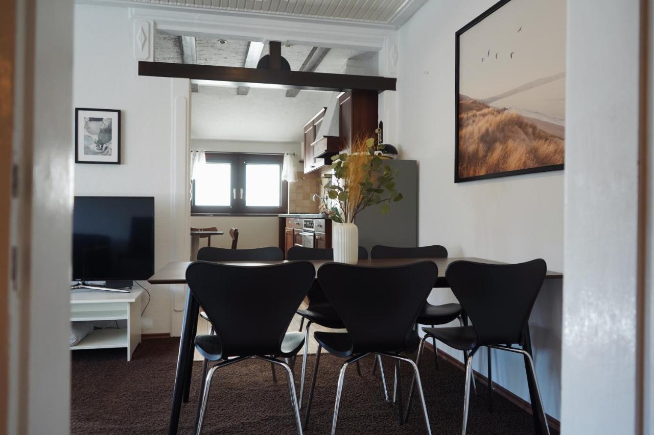 Unique: Geraeumig - Bhf-Nah - Parkplatz - Netflix Apartment Bremen Exterior photo